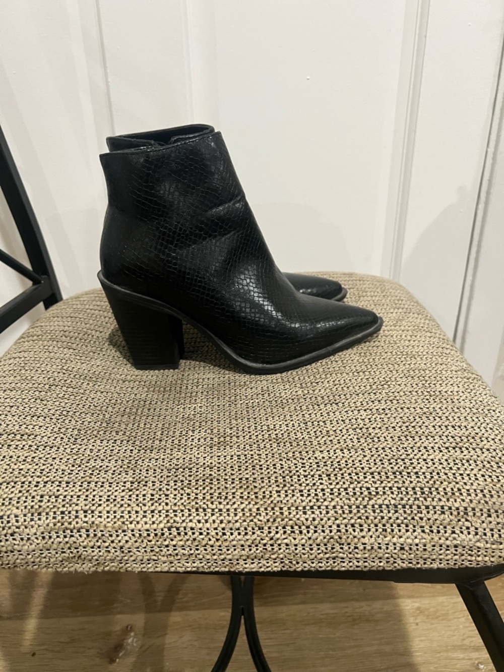 Black Pointed Toe Ankle Booties - Women's Fashion Heel
